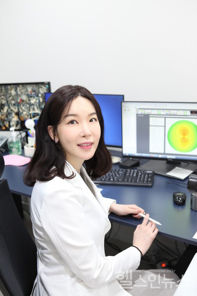 [금지은 원장 건강칼럼] 라식, 라섹 수술 후 시력이 다시 나빠지는 원인은?