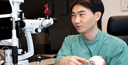 충혈되고 따가운 안구건조증, 라식할까, 라섹할까?