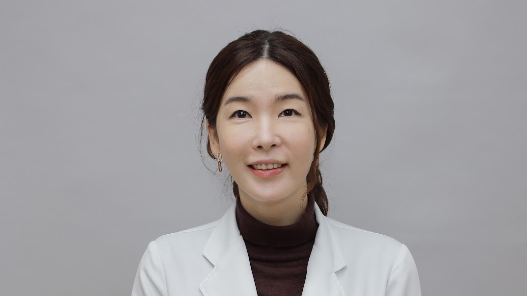 차세대 시력교정술 '실크 스마일 라식': 안과 전문의가 말하는 핵심 정보와 고려 사항